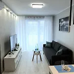 ,private Apartment, Aircondition, Garage, Hd Tv Pl & De, Wifi, Fully Equipped, Near Kołobrzeg