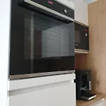 ,private Apartment, Aircondition, Garage, Hd Tv Pl & De, Wifi, Fully Equipped, Near Διαμέρισμα *