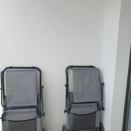 ,private Apartment, Aircondition, Garage, Hd Tv Pl & De, Wifi, Fully Equipped, Near * Kolobrzeg