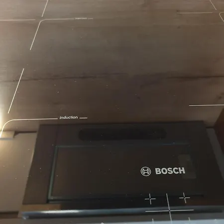 Daire ,private Apartment, Aircondition, Garage, Hd Tv Pl & De, Wifi, Fully Equipped, Near