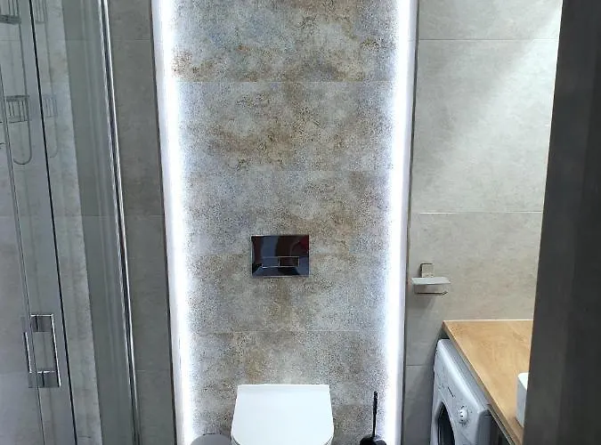 ,private Apartment, Aircondition, Garage, Hd Tv Pl & De, Wifi, Fully Equipped, Near *