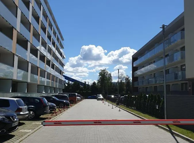 Lägenhet ,private Apartment, Aircondition, Garage, Hd Tv Pl & De, Wifi, Fully Equipped, Near Kołobrzeg