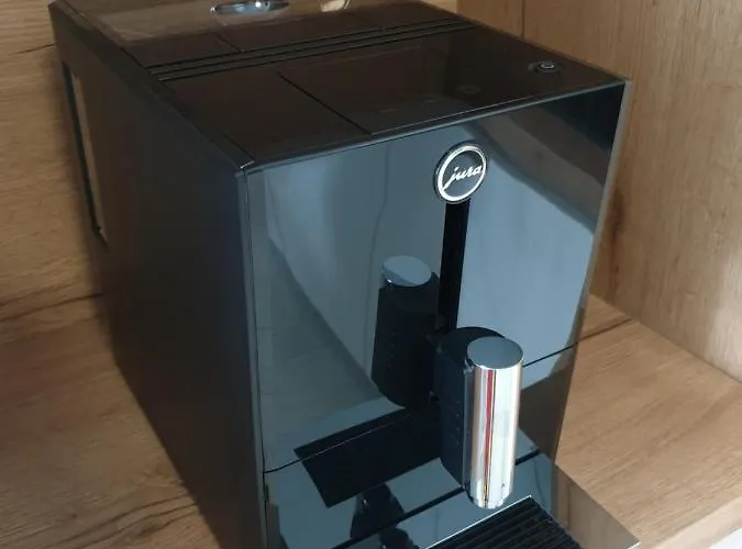 Lägenhet ,private Apartment, Aircondition, Garage, Hd Tv Pl & De, Wifi, Fully Equipped, Near